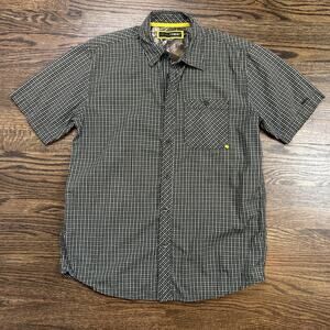 Realtree Shirt Mens Medium Black Check Short Sleeve Button Front Hunting Outdoor